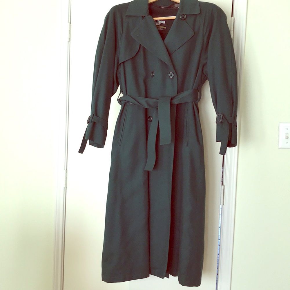 London Fog trench coat dark green Sz 4